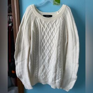 Forever 21 White Knitted Sweater